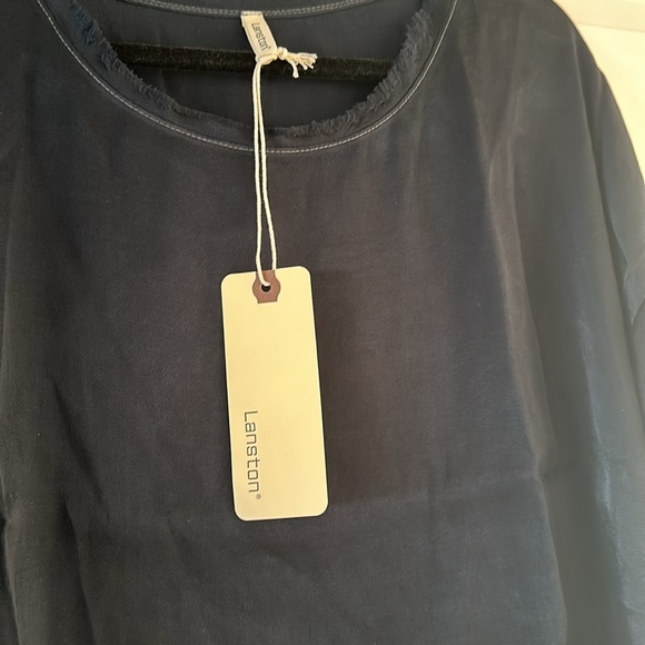 Lanston 100% Viscose Sateen High Low Top - Black - Medium - Picture 4 of 9